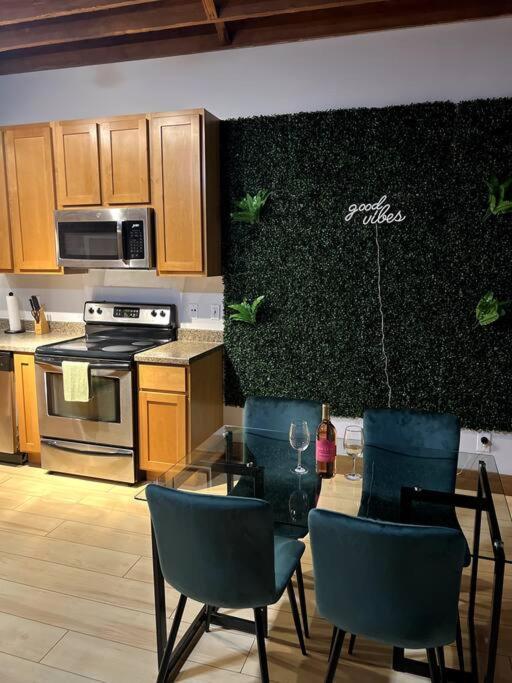 Serene Living Downtown Stl Loft Saint Louis Eksteriør billede